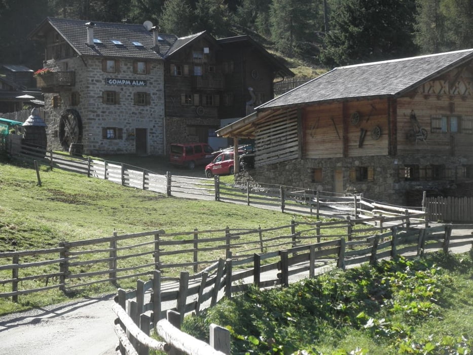 Hirzer Almenrunde 