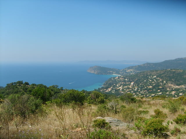 Corniche en Massif des Maures