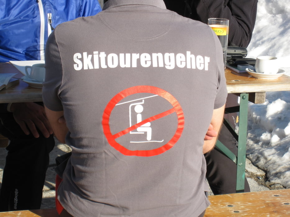 adidas Skitour Tag 2, Jamtalhütte-Kronenjoch-Bischofspitze