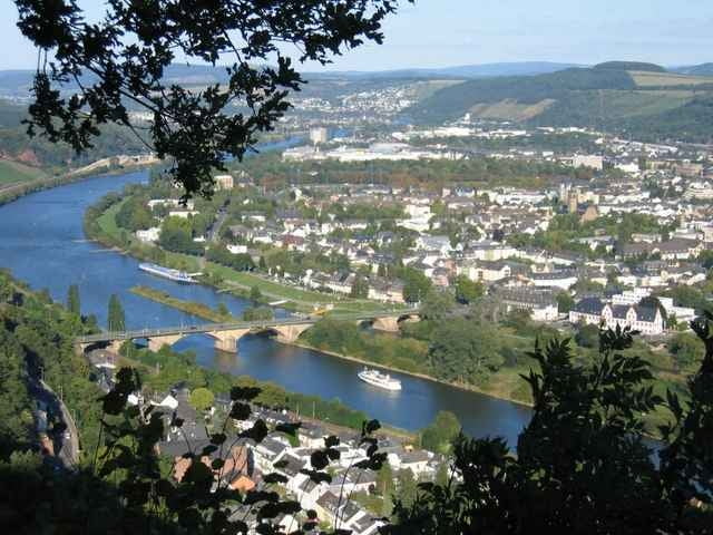 Trier von 2 Seiten