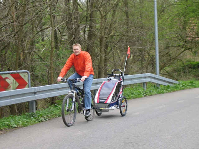 Mit Kind & Kegel: Baby-Trailer-Tour 01 - Fahrradanhänger