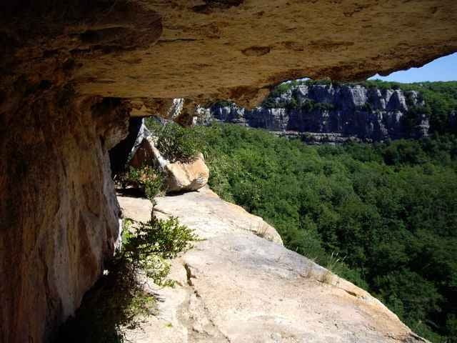 La corniche du Chassezac (mit Schlucht)