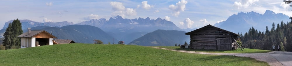 Wandern Südtirol:Deutschnofen-zur Kapelle St. Helena und Dolomitepanorama