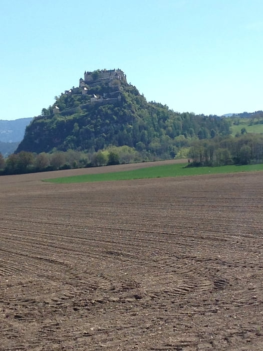 Durchs Glantal nach Hochosterwitz und über den Magdalensberg nach Klagenfurt zurück