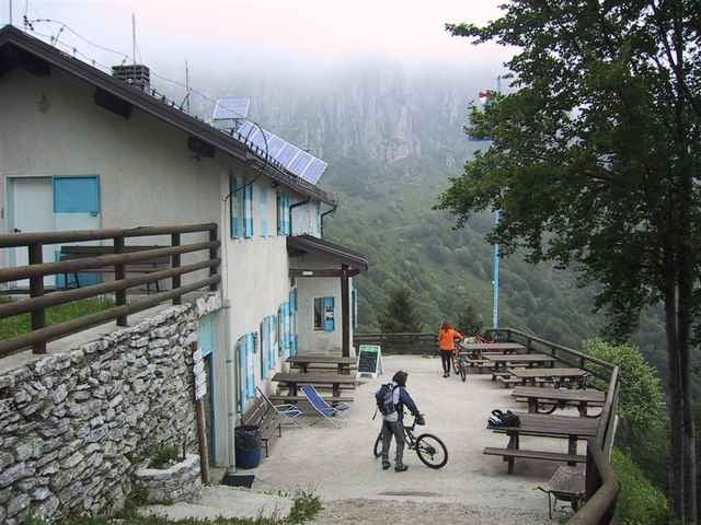 Naar Rifugi Pernici