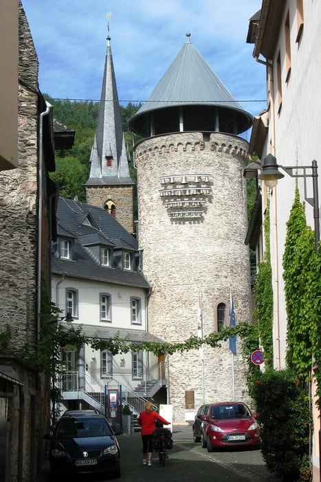 Mosel-Radweg von Zeltingen nach Zell