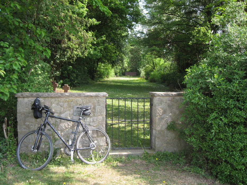 Radtour zum Russischen Soldatenfriedhof