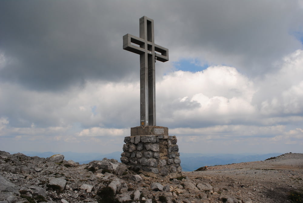 Schneeberg_Kaiserstein und Klosterwappen