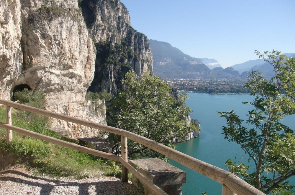 Tremalzo Pass