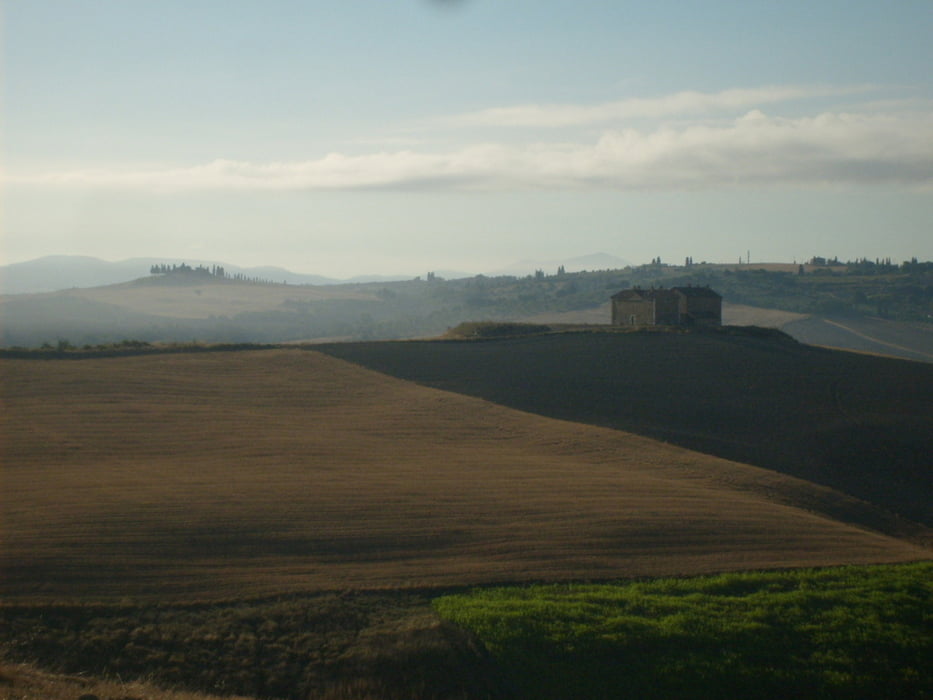 On the dirty Roads of the Eroica in Toscana