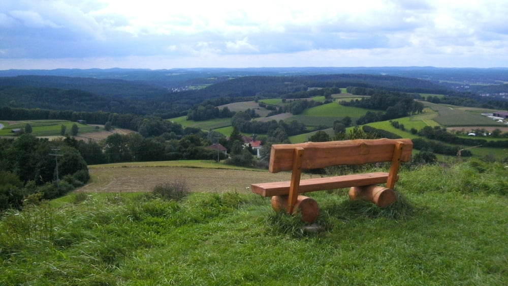 Wandern Franken: Neubürg Nähe Waischenfeld,Panoramablick ohne Bäume