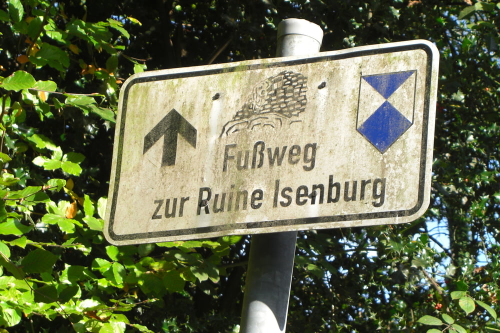 Essen - Heimliche Liebe - Ruine Isenburg - Schwarze Lene - und zurück