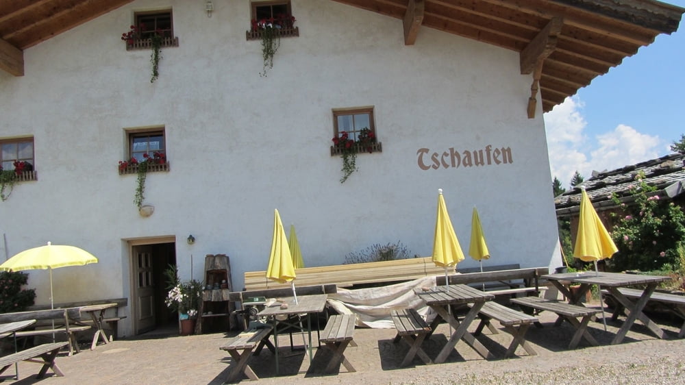 Von Jenesien zum Tschaufenhaus