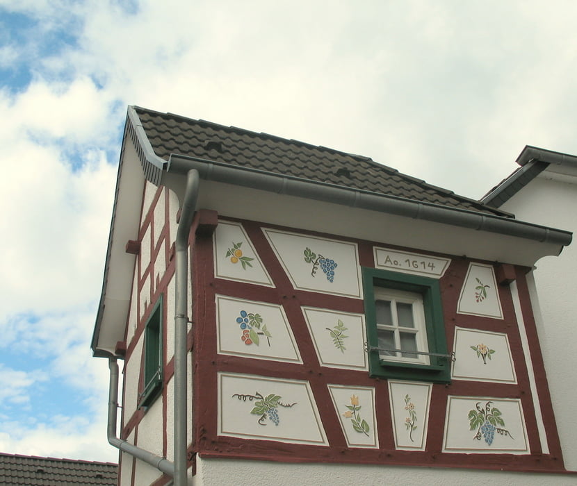 Ahrtal: Dernau - Holzweiler - Kloster Marienthal