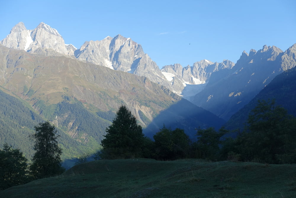 Mestia, Ushguli und der Gletscher des Schchara 