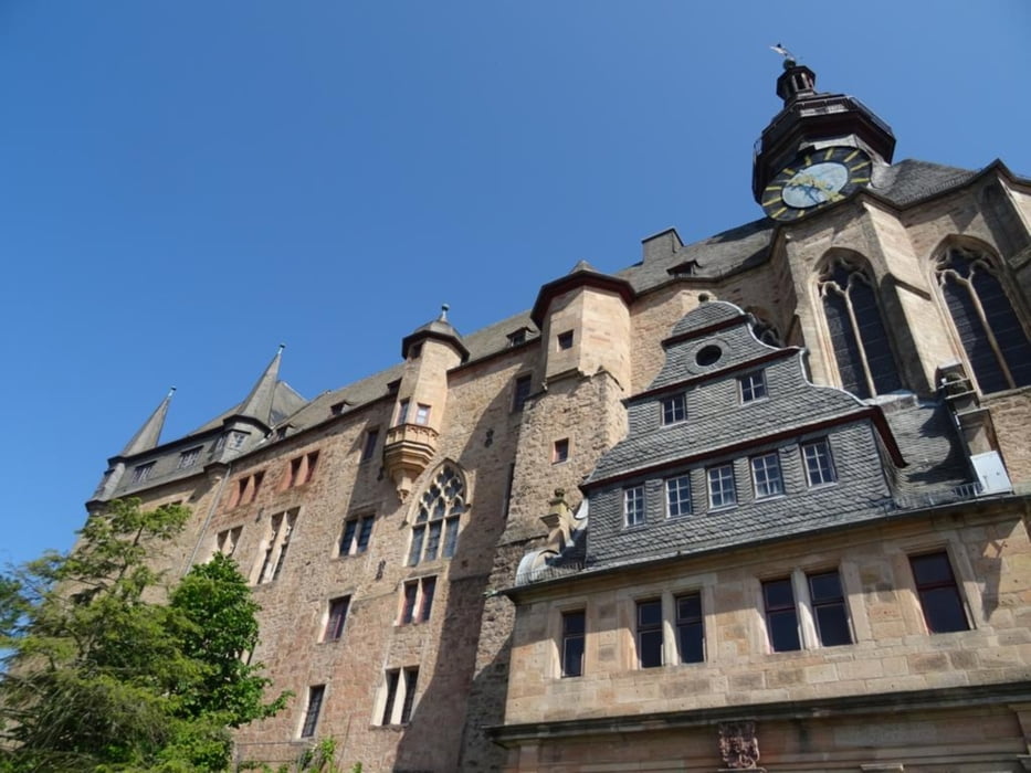 Marburger Altstadt, das Landgrafenchloss und Runde um Wehrshaeuser Hoehe