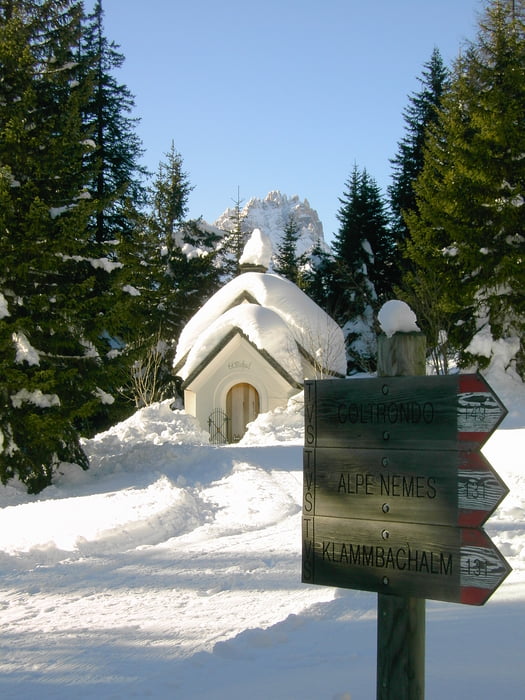 Winterwanderung zur Alpe Nemes