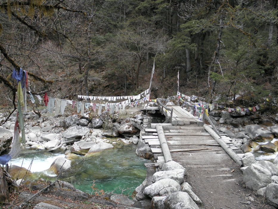Trekking um den Jumolhari - 2. Etappe