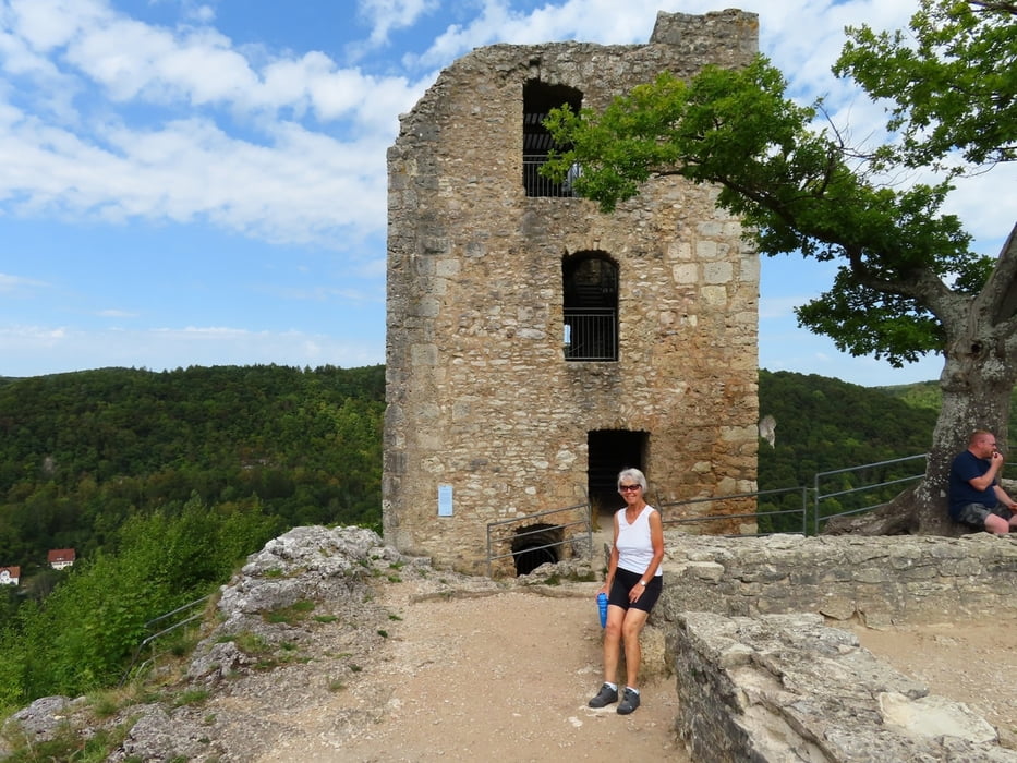 Wichsensteiner Fels, Burg Gallenreuth und Ruine Neideck-Runde