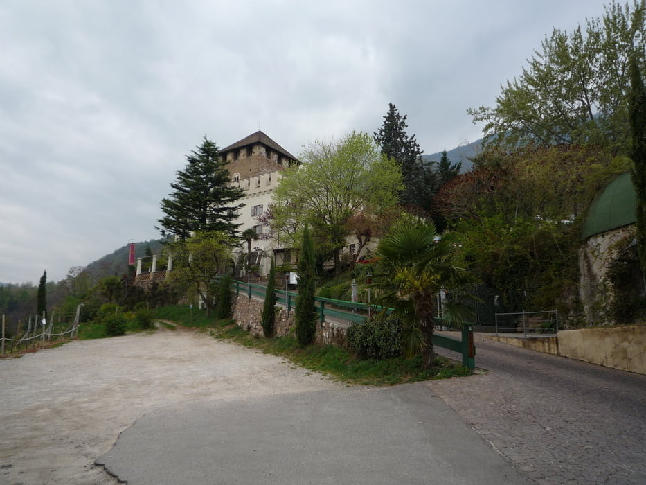 Burgenwanderung Hoch Eppan
