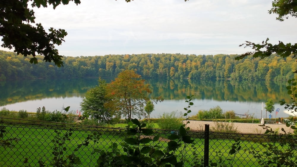 zwei Maare und ein Määrchen in der Vulkaneifel