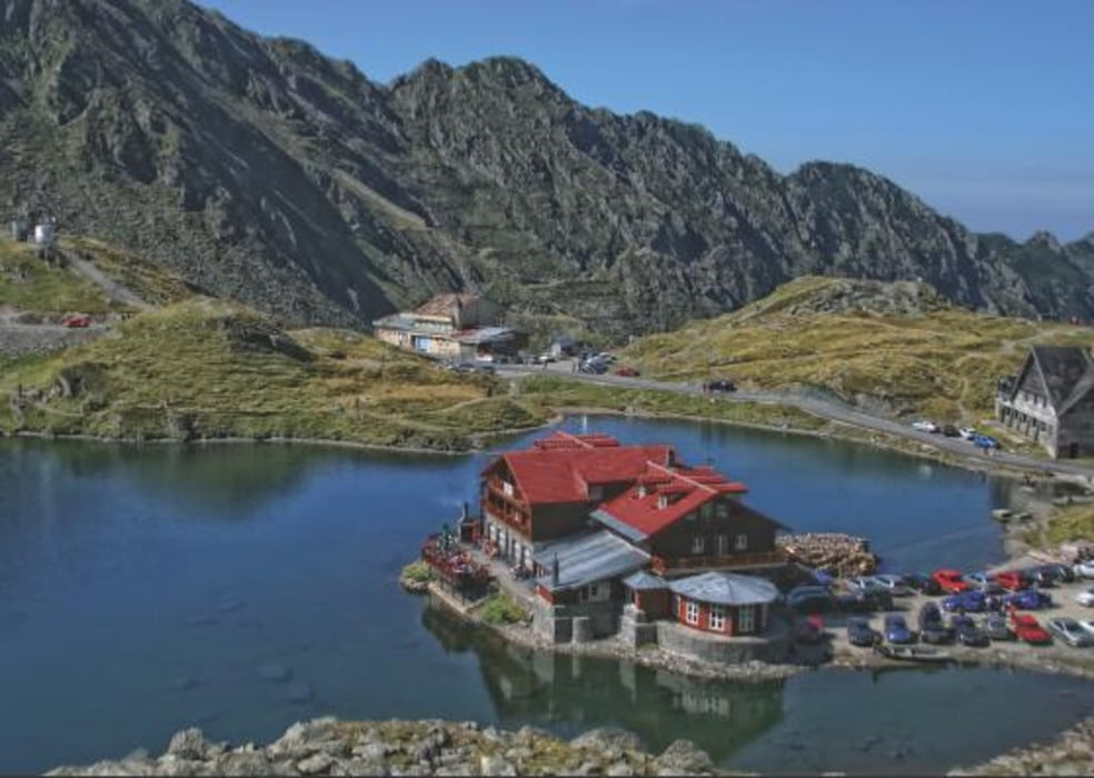 Vom Bulea-See zum Gipfel des Vânătoarea lui Buteanu