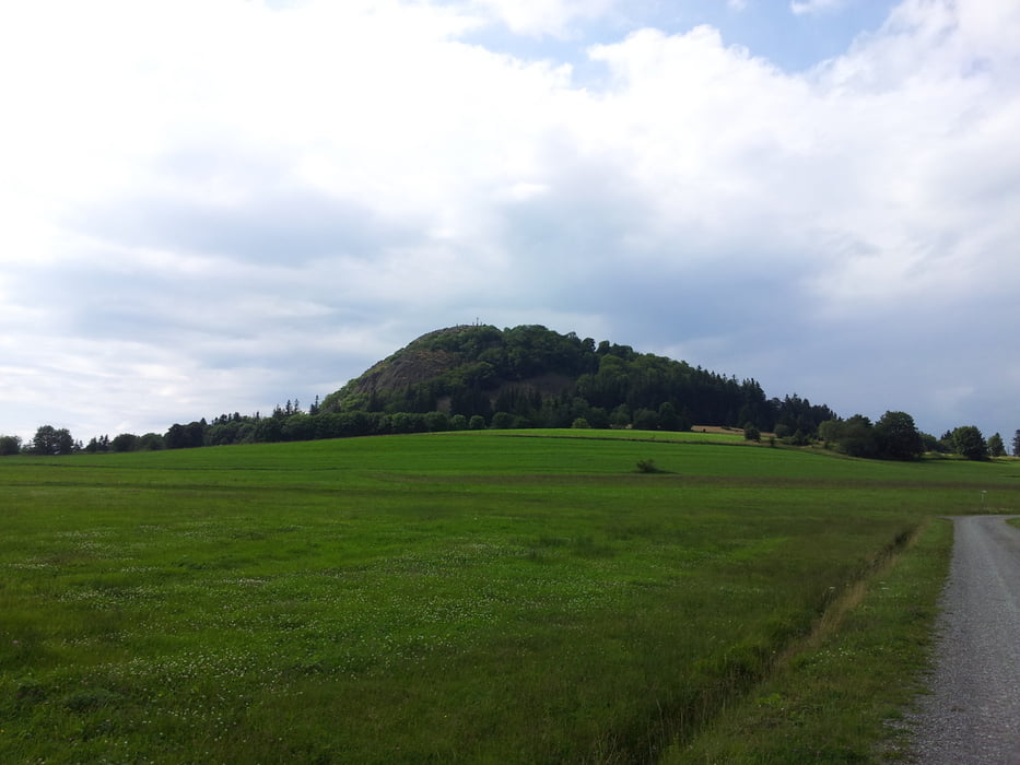 Gersfeld, Wasserkuppe, Milseburg, Stellberg und Wachtküppel