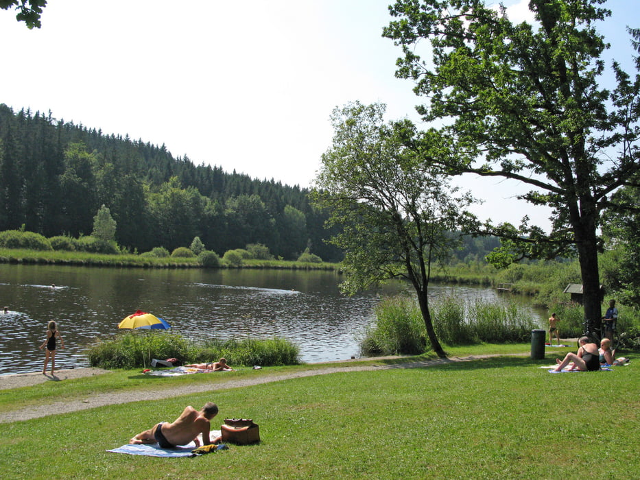 Von Sauerlach zum Deininger Weiher und zurück