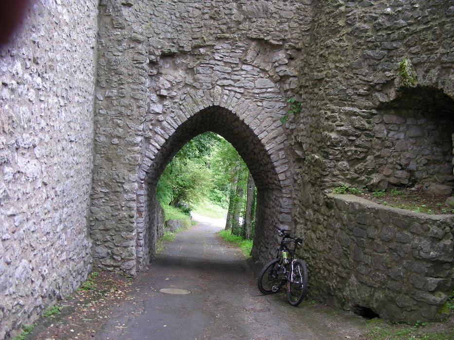 Schüller - Burg von Kerpen - Hillesheim - Schüller