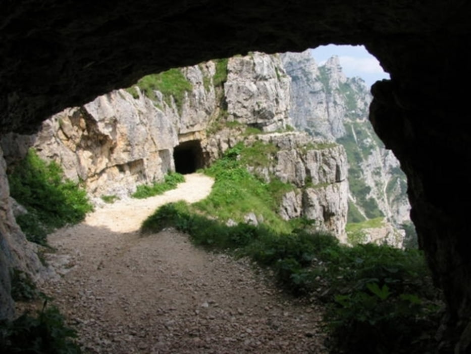 Passubio - cesta 52 tunelů - Galleria