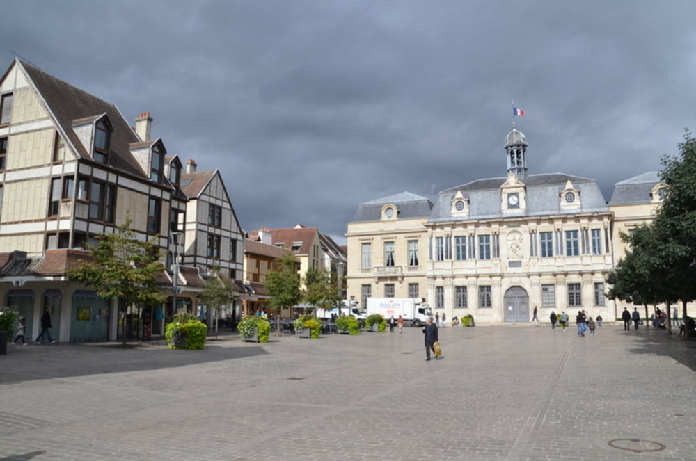 Troyes